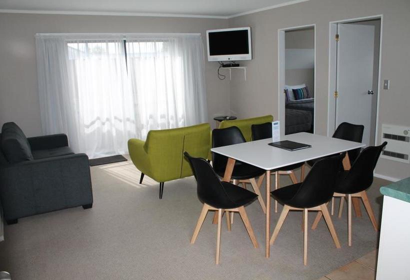 Motel Aquarius Motor Inn 10