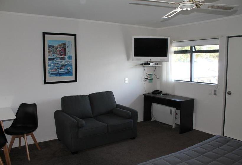 Motel Aquarius Motor Inn 4