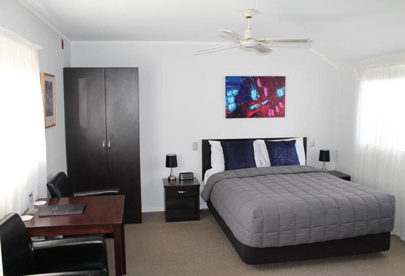 Motel Aquarius Motor Inn 7