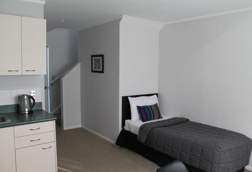 Motel Aquarius Motor Inn 9