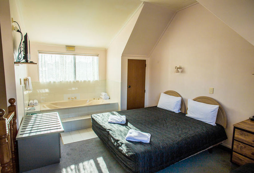 Motel Bennetts Thermal Pools Motor Inn 18