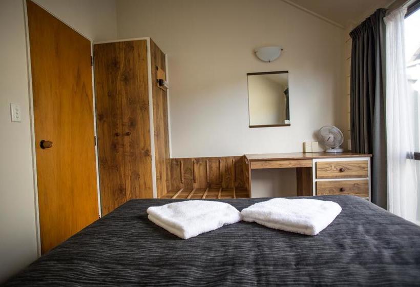 Motel Bennetts Thermal Pools Motor Inn 7