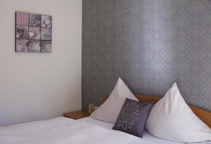 Kräuterhotel Villa Vontenie 17