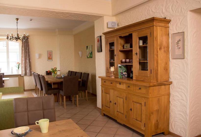 Kräuterhotel Villa Vontenie 7