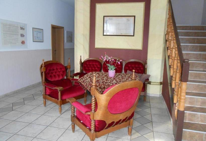 Bed & Breakfast Internat Schloss Spiegelberg 15