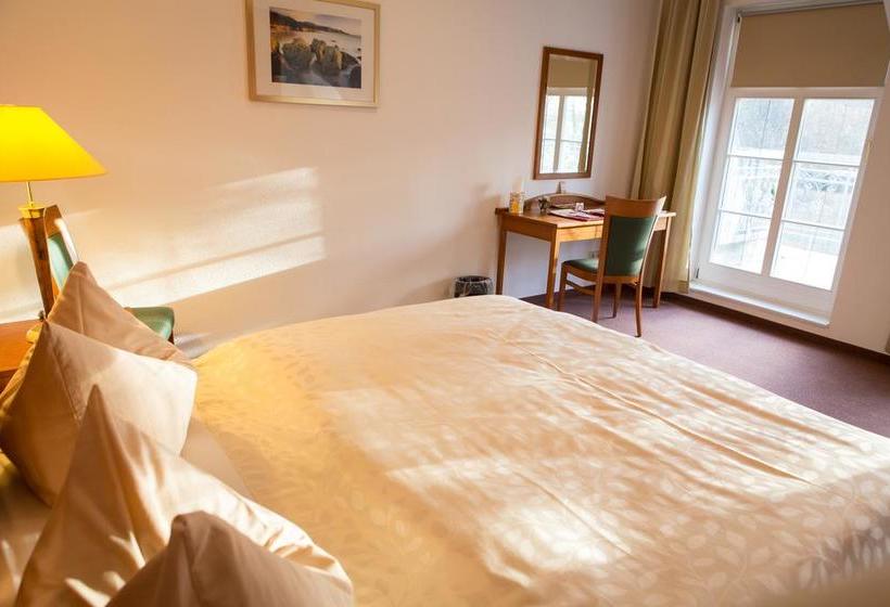 Bed & Breakfast Internat Schloss Spiegelberg 9