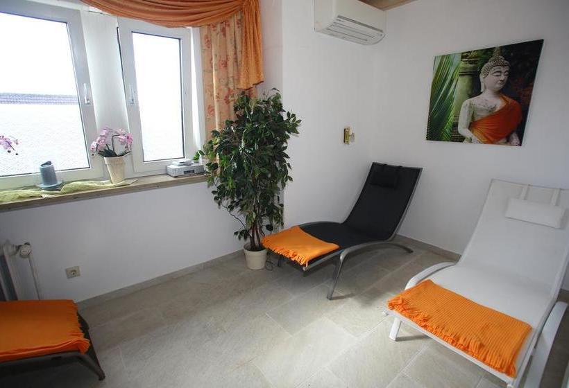 Hotel Pension Weinberg Mit Landhaus Nizza 4