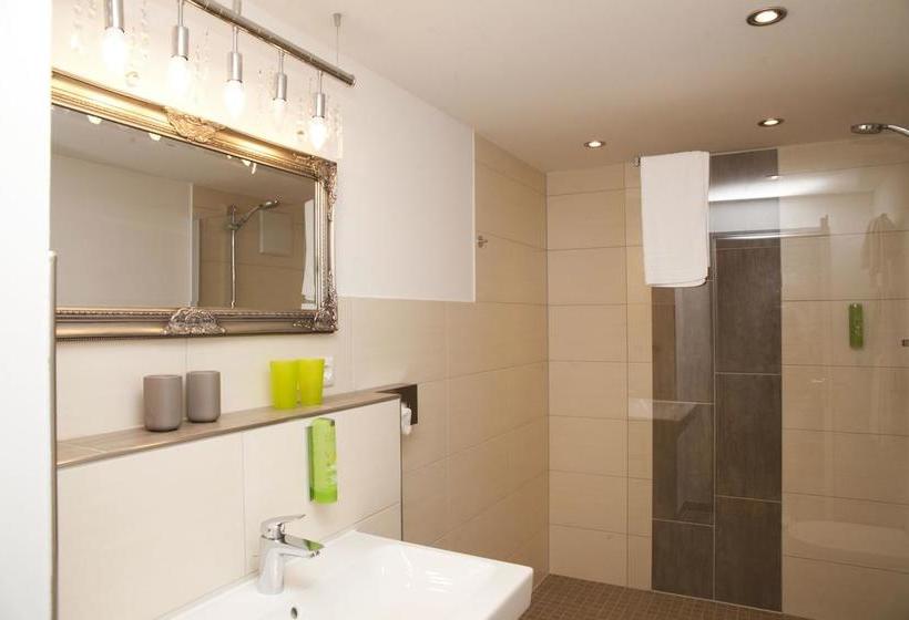 Hotel Vintage Am Bundesbankbunker 4