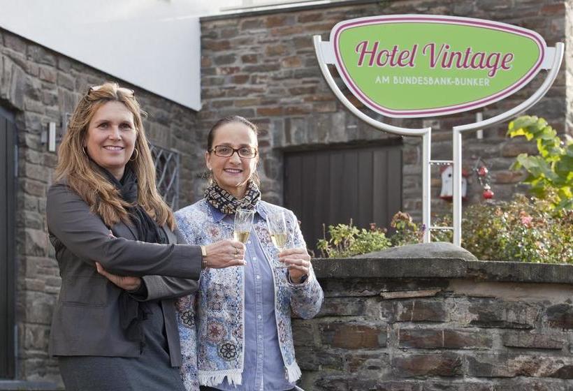 Hotel Vintage Am Bundesbankbunker 5