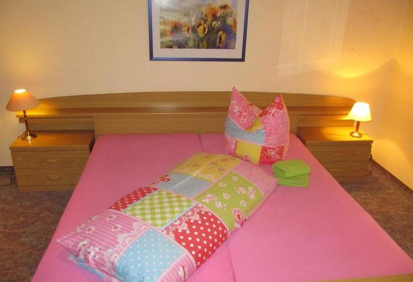 Landgasthofhotel Zum Anleitner 11