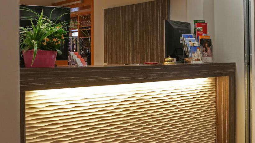 Altstadthotel Guesthouse Die Galerie 1