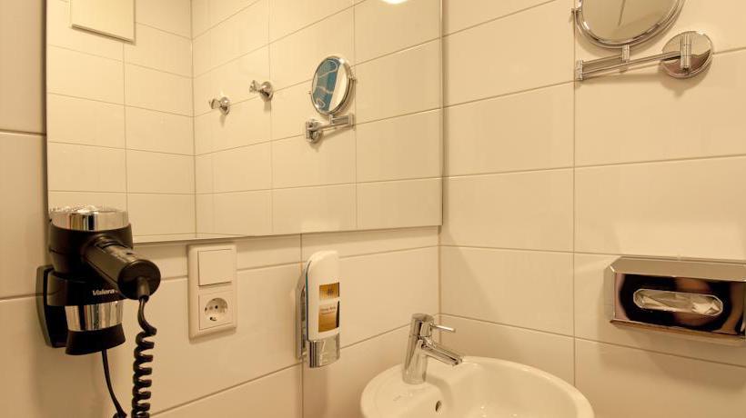 Altstadthotel Guesthouse Die Galerie 10