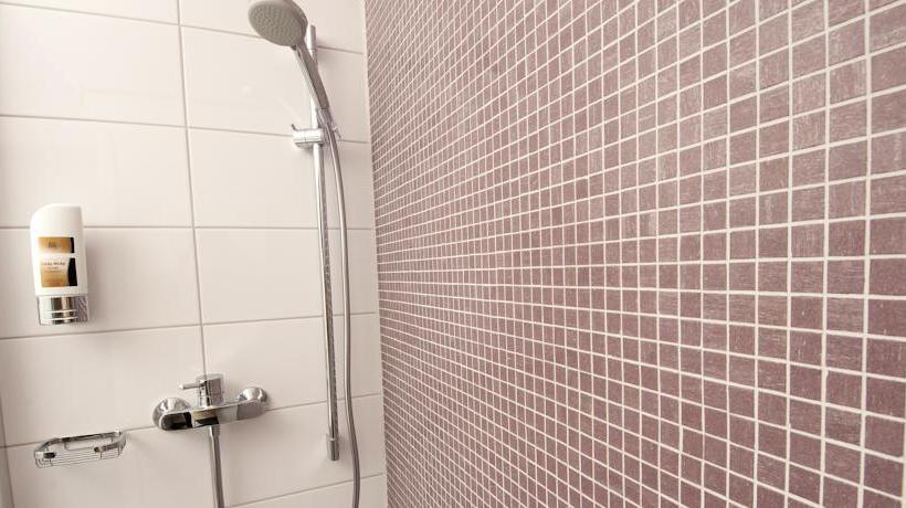 Altstadthotel Guesthouse Die Galerie 20