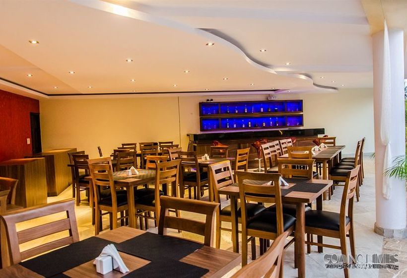 Hotel Sol Beso Beach Retreat 13