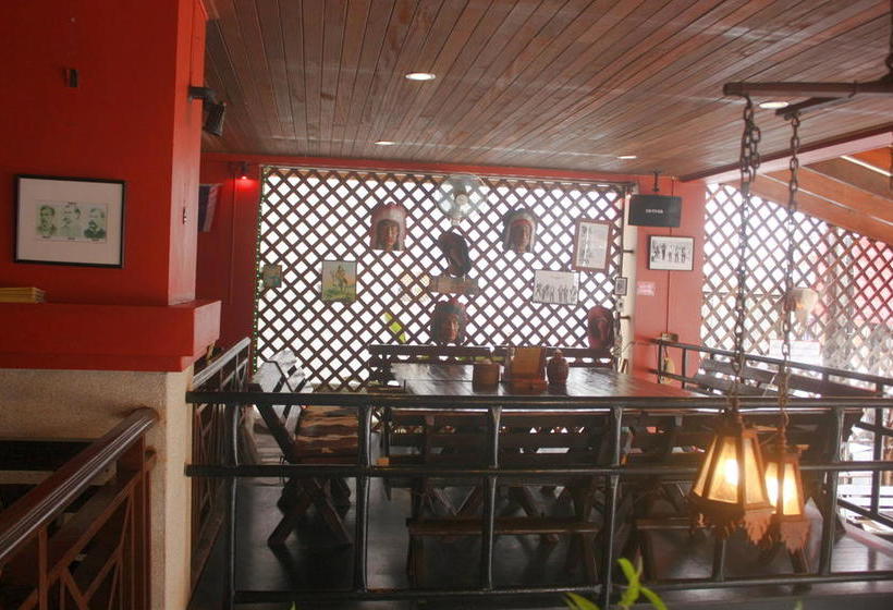 Buffalo Bill Hotel Koh Chang 14