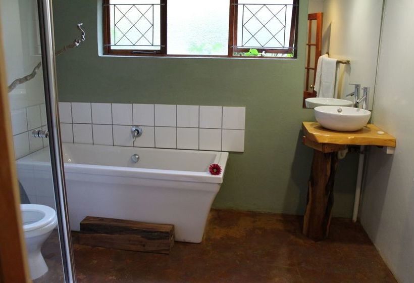 Bed and Breakfast Tidewaters At The River Accommodation 14