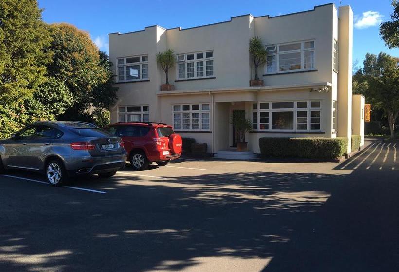 Hotel Penny S Accommodation 1