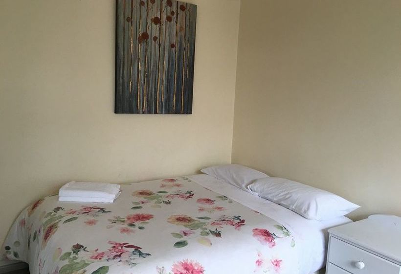 Hotel Penny S Accommodation 13