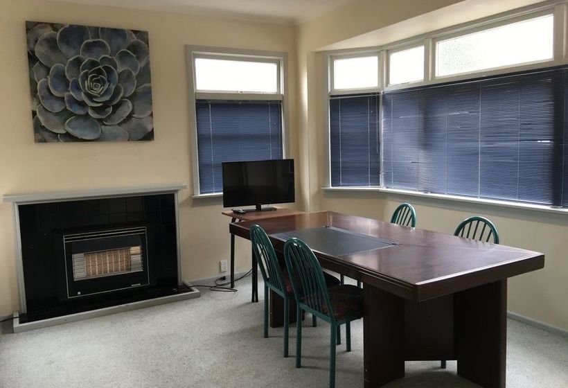 Hotel Penny S Accommodation 14