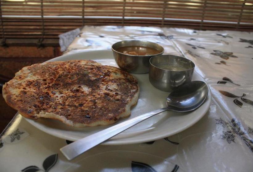 Hotel Treebo The Royal Heritage 2