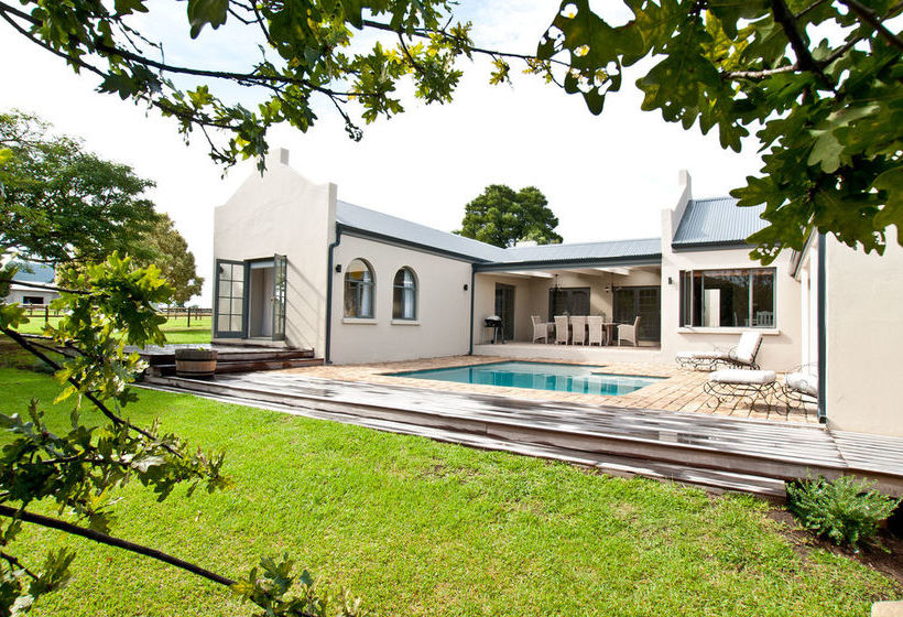 Rare Earth Country House 10