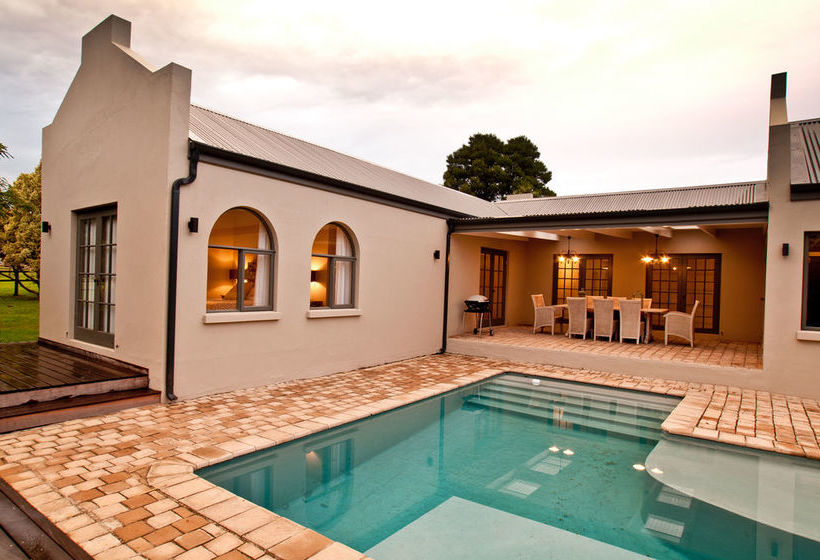 Rare Earth Country House 11