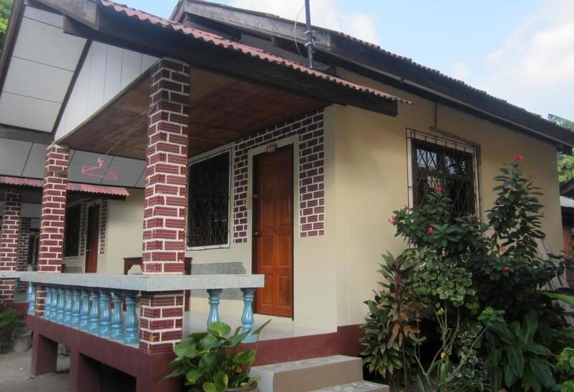 Hotel Charung Bungalows 14