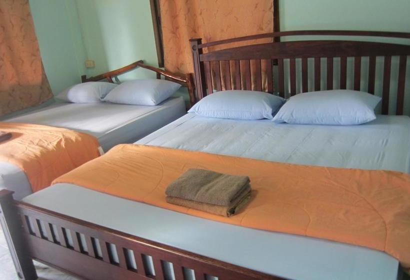 Hotel Charung Bungalows 16