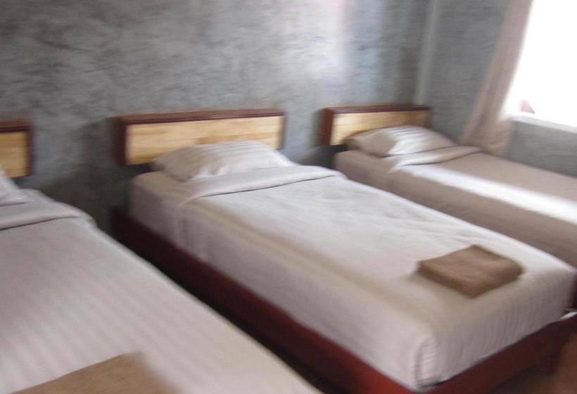 Hotel Charung Bungalows 9