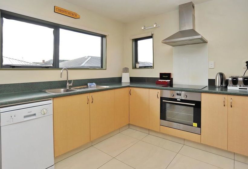 Kea Lodge Christchurch Holiday Homes 8