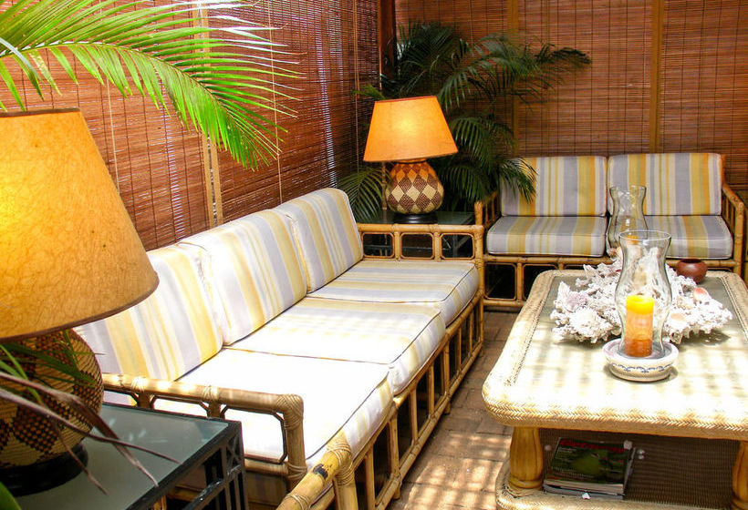 Bed and Breakfast Manaar House 15