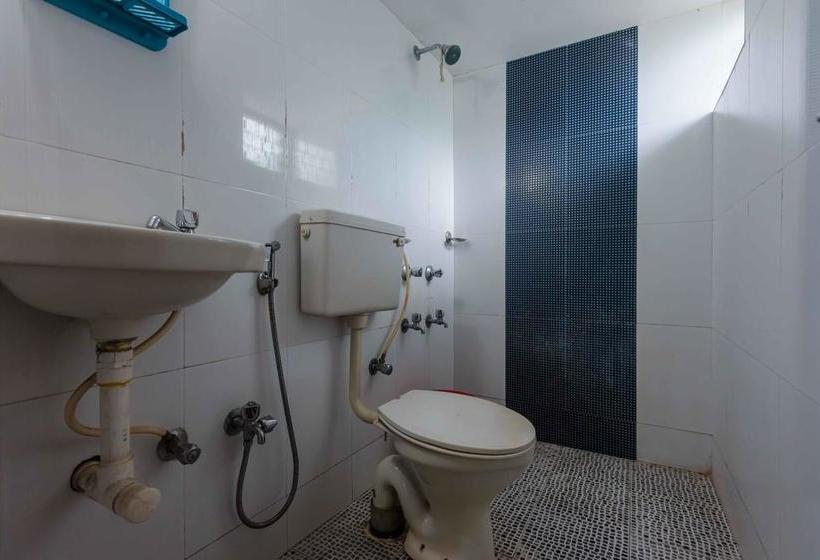 Hotel Oyo Stayout For Partying At Club Cabana 11