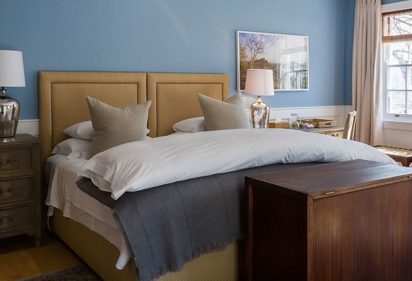 Pension Akademie Street Boutique Hotel & Guesthouses 17