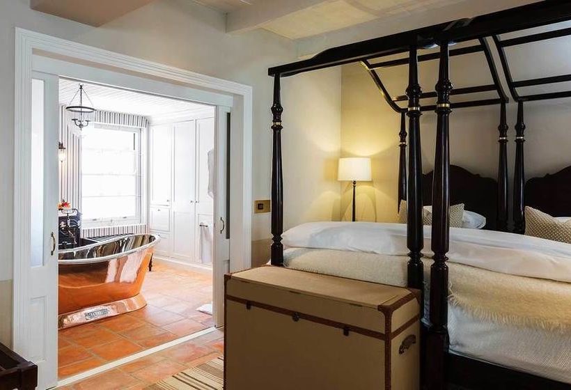 Pension Akademie Street Boutique Hotel & Guesthouses 7