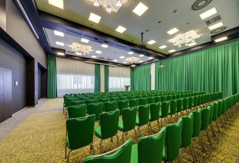 Hotel Park Inn By Radisson Novokuznetsk 8