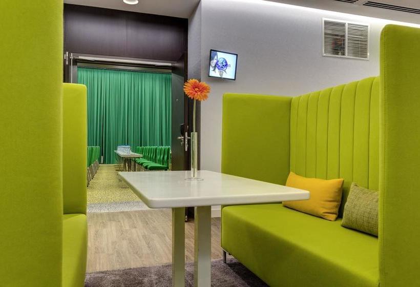 Hotel Park Inn By Radisson Novokuznetsk 9