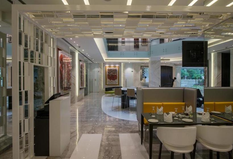 Hotel Eastin Residences Vadodara 13