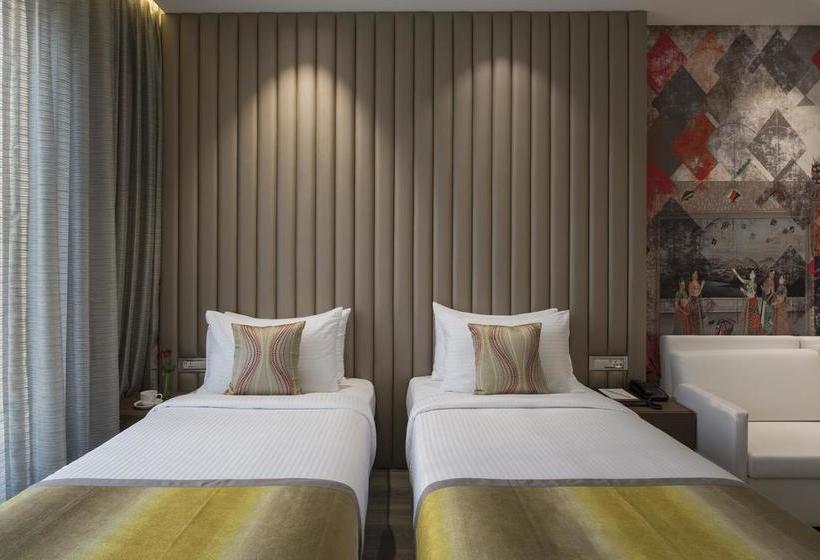 Hotel Eastin Residences Vadodara 17