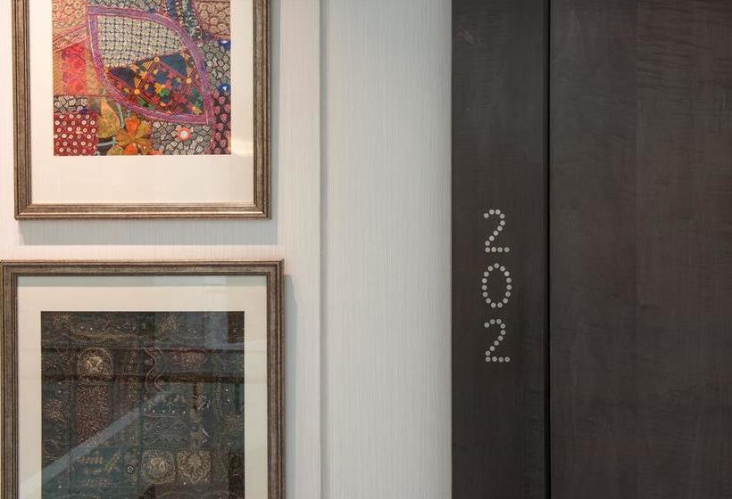 Hotel Eastin Residences Vadodara 3