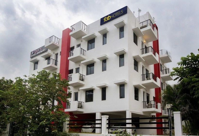 Fabhotel Iberis Sholinganallur 9