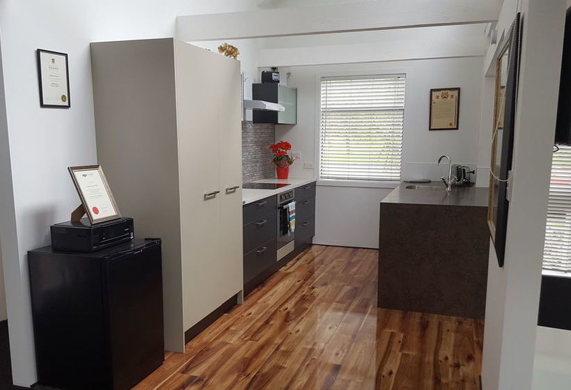 Bed and Breakfast A Bit Of New York In Whanganui Home Stay 12