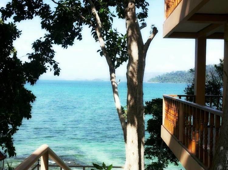 Hotel Cozy Cove Resort 3