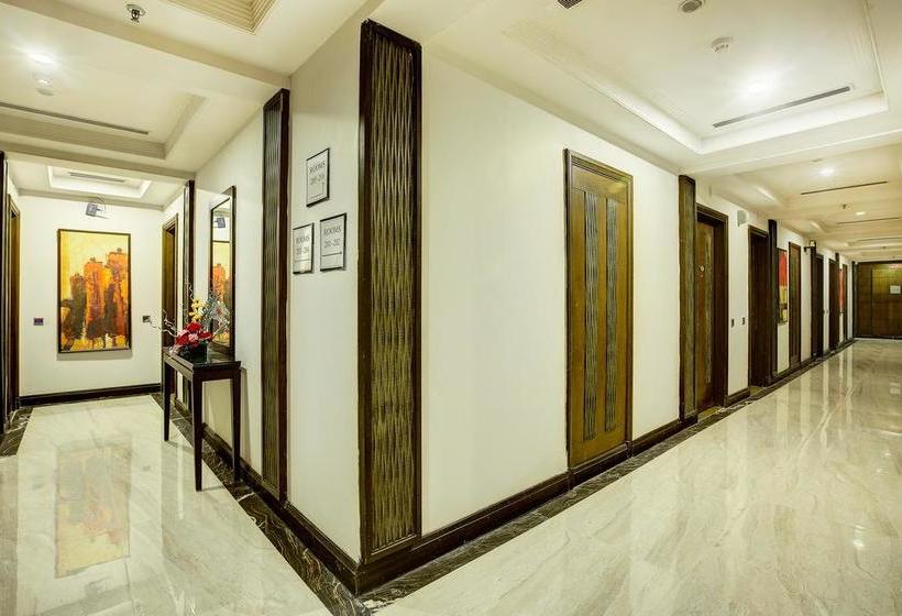 Hotel Western Court 8