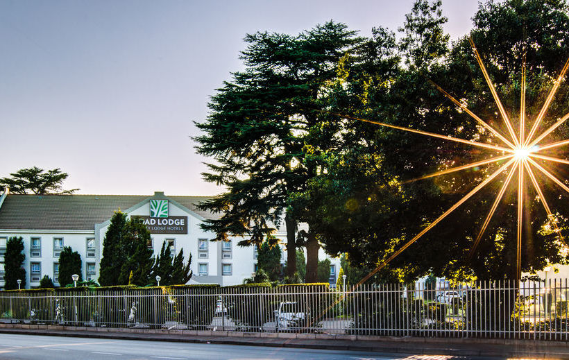 Hotel Road Lodge Germiston Lake 18