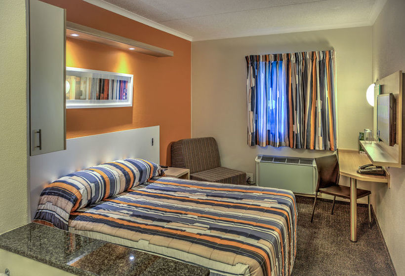 Hotel Road Lodge Germiston Lake 8