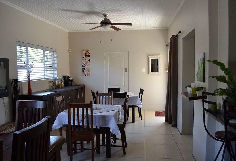 Pension Appleby's Guest House 17