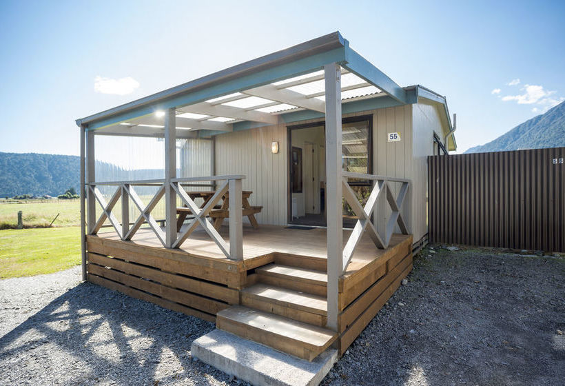 Fox Glacier Motel & Holiday Park 18