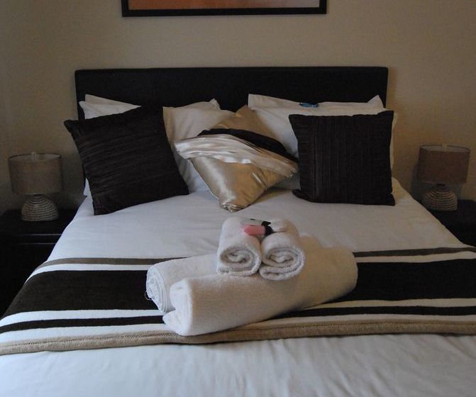 Pension Cape Wine Route Guesthouse 20