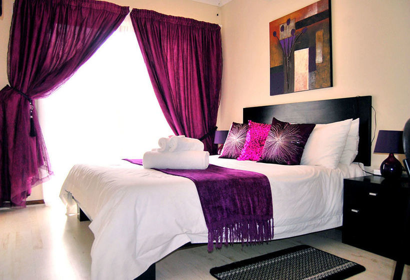 Pension Cape Wine Route Guesthouse 7