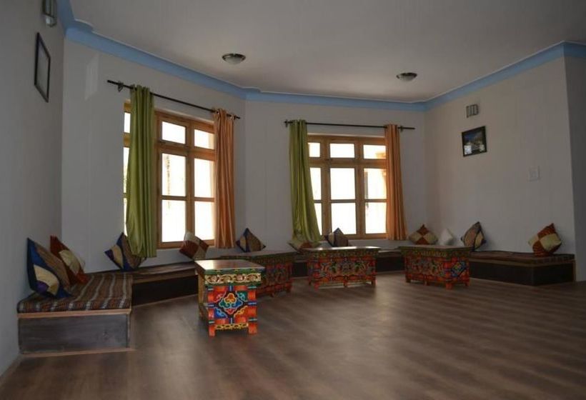 Hotel Ladakh Heaven 16